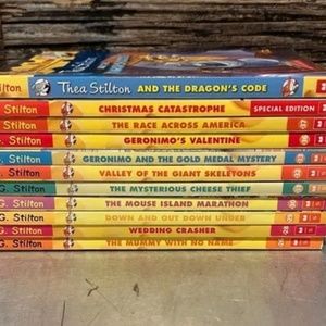 Geronimo Stilton Book Bundle (for bluerose2019)